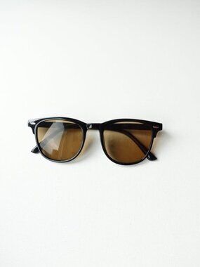 NEW Sunglasses - Style 24